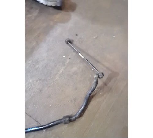 Стабилизатор передний