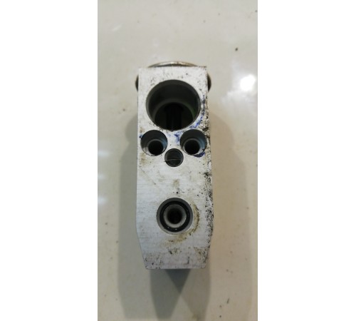 Клапан кондиционера