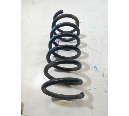 Пружина подвески задняя