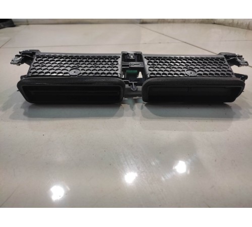 Центральный воздушный дефлектор