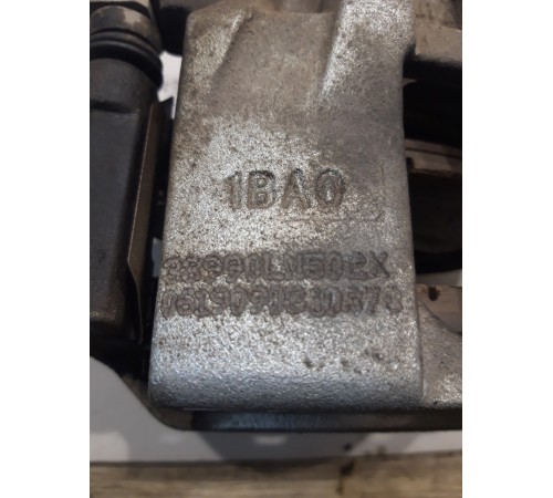 Суппорт(передний левый)