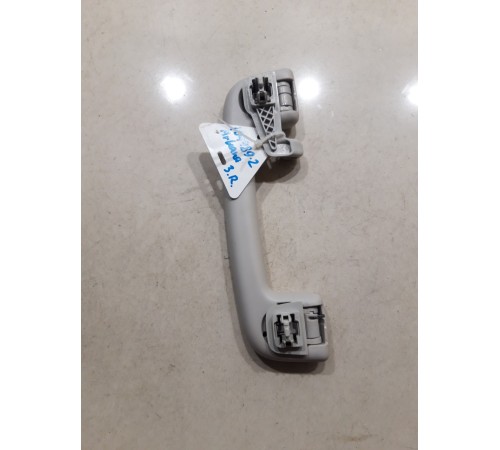 Ручка потолочная(задняя правая)