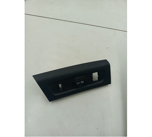 Розетка 12V 120W