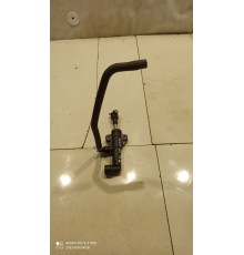 Цилиндр сцепления главный