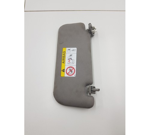 Козырек солнцезащитный правый