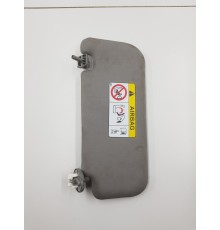 Козырек солнцезащитный правый