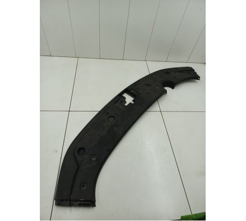 Накладка замка капота