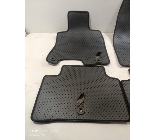 комплект ковриков салона