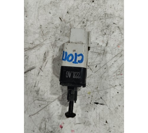 Датчик стоп сигнала