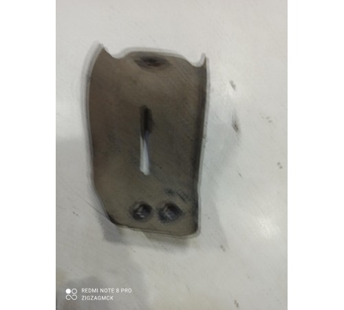 Кронштейн балки задний правый