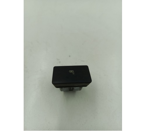 Кнопка подогрева сиденья