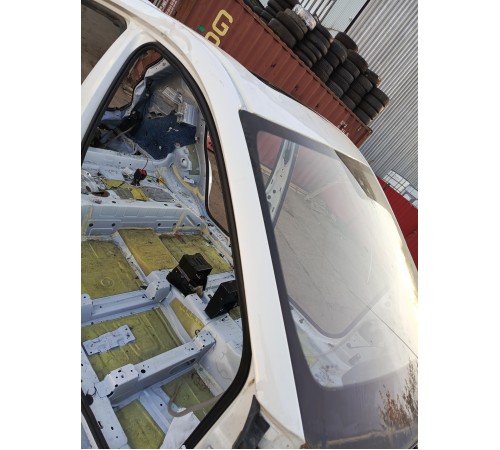 Стойка лобового стекла правая