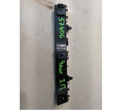 Кронштейн заднего бампера правый