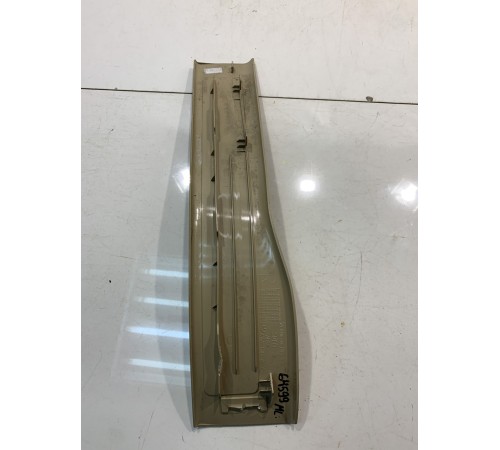 Накладка порога (задняя, правая, внутренняя)