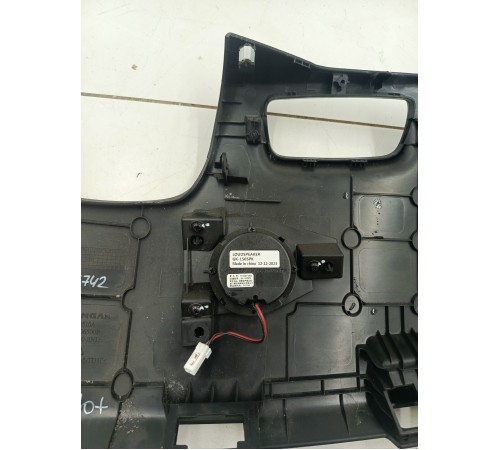 Накладка торпедо левая нижняя