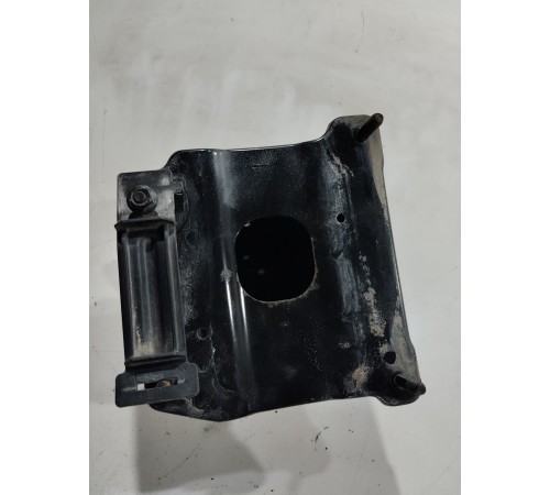 Кронштейн(крепление) усилителя бампера