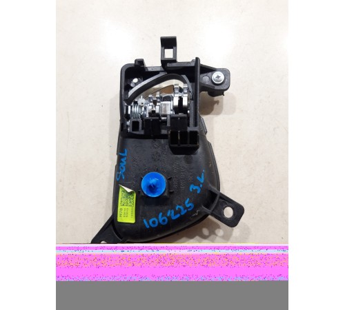 Ручка двери (задняя левая внутренняя)