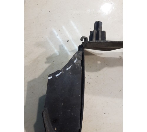 Решетка радиатора,панель передняя