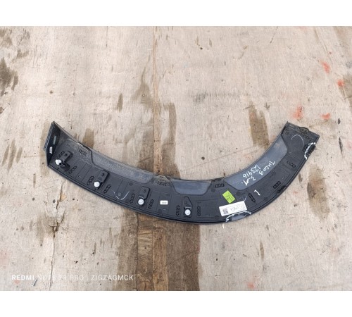 Накладка крыла задняя левая