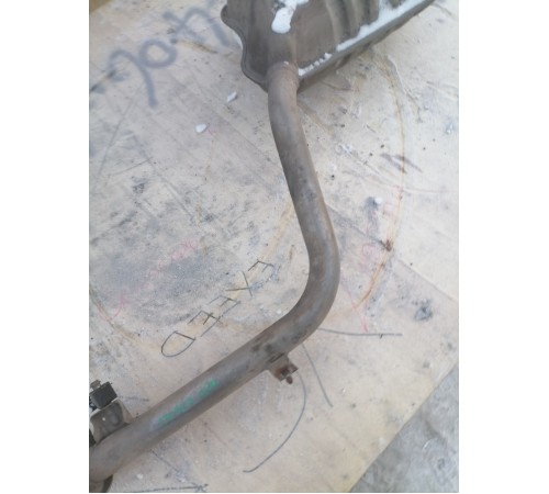 Глушитель основной,левый