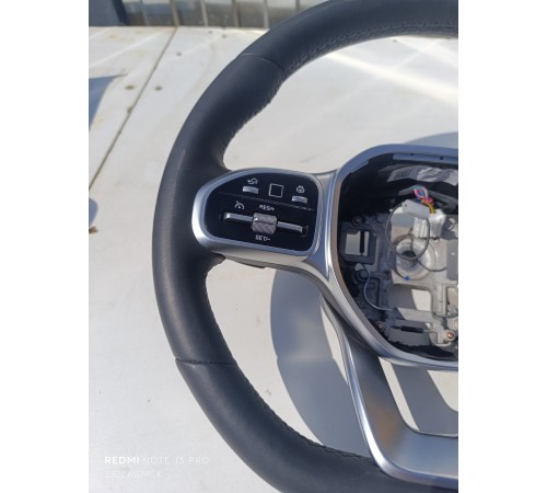 Рулевое колесо (руль)