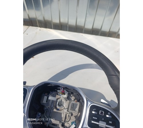 Рулевое колесо (руль)