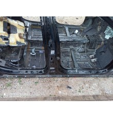 Порог со стойкой(правый)