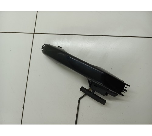 Ручка двери передняя правая наружная