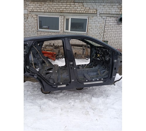 Порог со стойкой правый