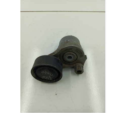 Натяжитель ремня