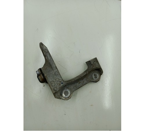 Кронштейн коробки передач АКПП