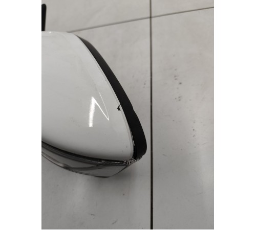 Зеркало заднего вида левое