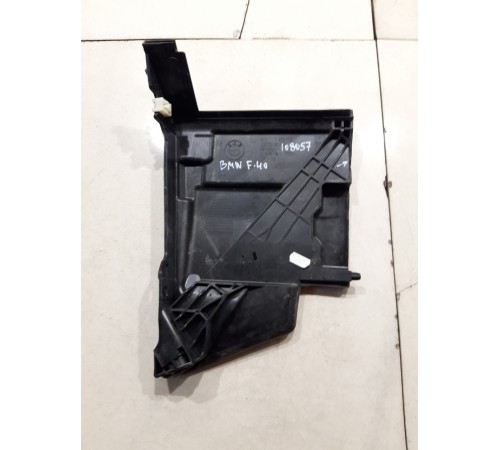 Планка крепления аккумулятора