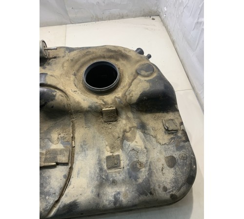 Бак топливный