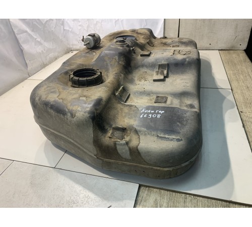 Бак топливный