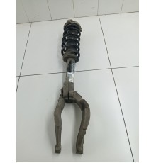 Амортизатор подвески передний левый в сборе