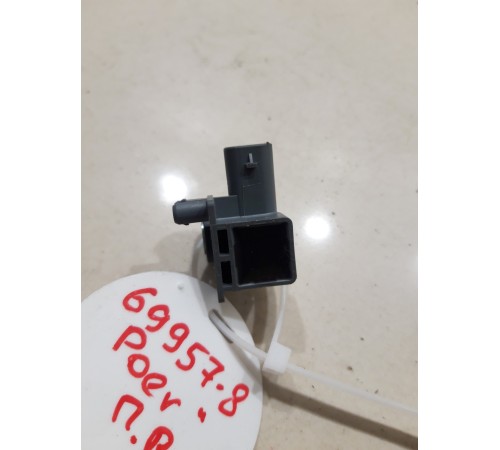 Датчик удара (AIRBAG) передний правый