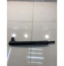 Уплотнитель стекла (задний, левый)