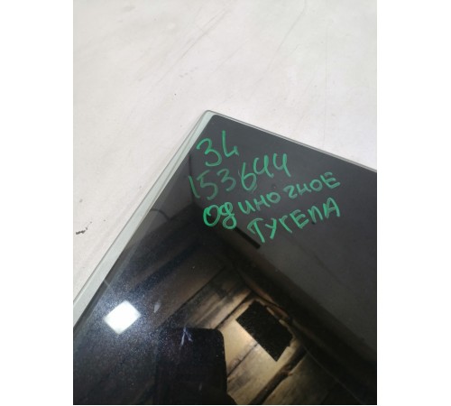 Стекло двери заднее левое