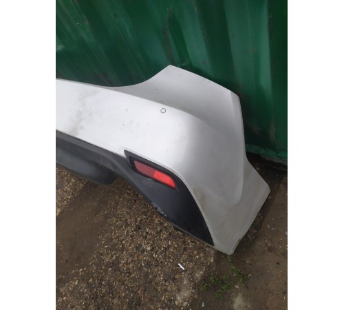 Задний бампер в сборе