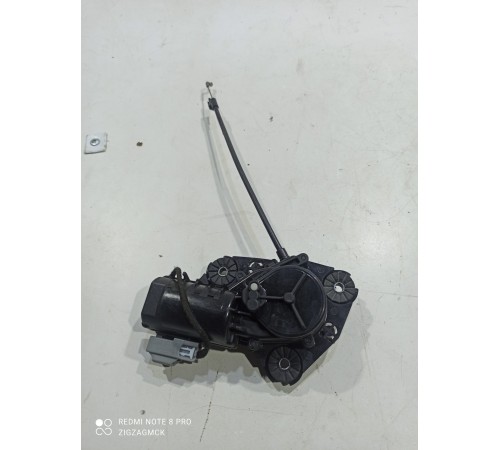 Доводчик крышки багажника