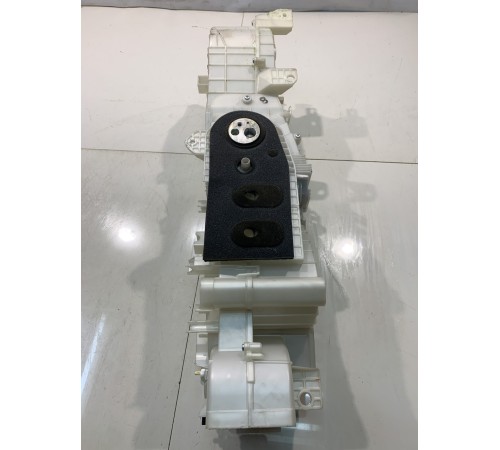 Корпус отопителя (задний)