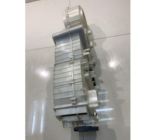 Корпус отопителя (задний)