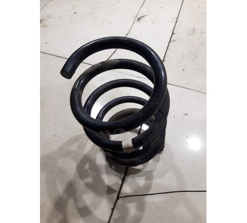Пружина подвески (задняя правая)