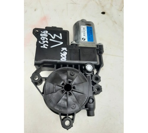 Моторчик стеклоподъемника (задний левый)