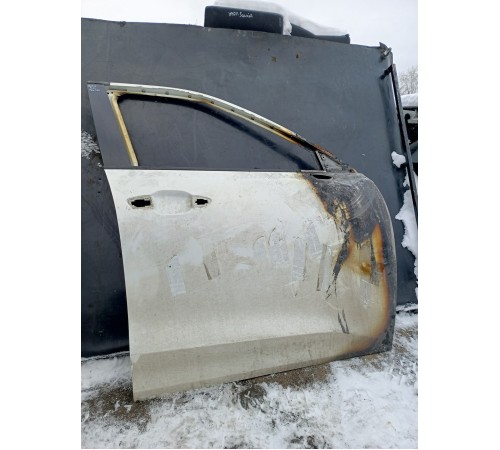 Дверь передняя правая