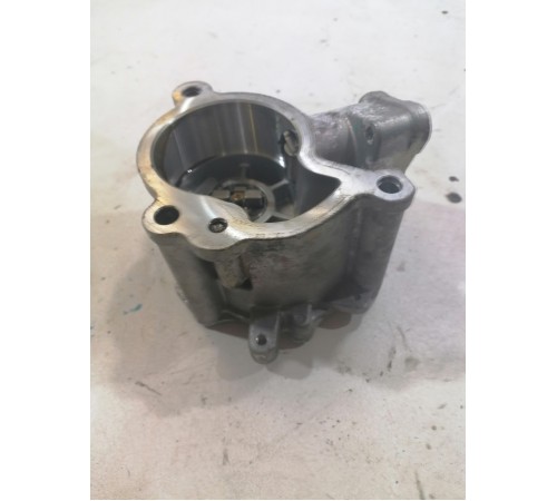 Насос вакуумный