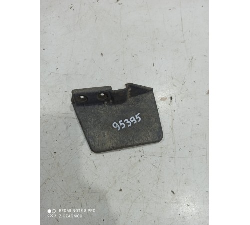 Брызговик задний правый