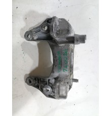 Кронштейн двигателя левый