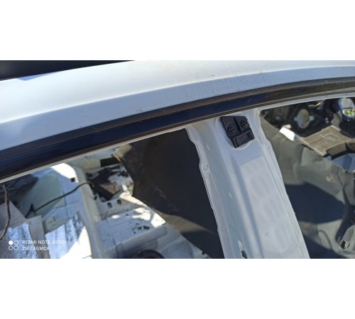 Накладка (молдинг) кузова правый внешний